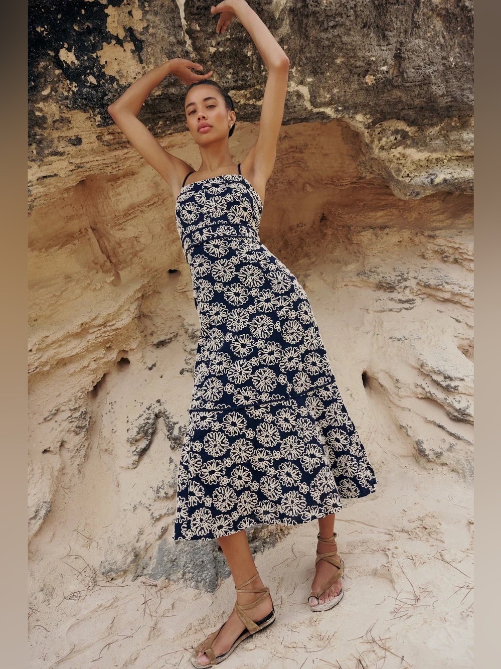 Marie Oliver Suki Dress - NWT, Size 2! Navy Embroidered Midi Dress
